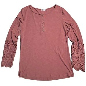 Pink mauve long sleeve lace ends lightweight shirt L